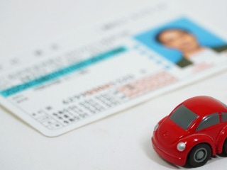 普通運転免許(AT限定不可)